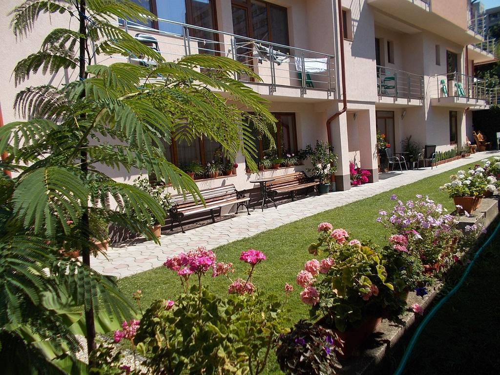Vila Izvor Baile Felix Luaran gambar